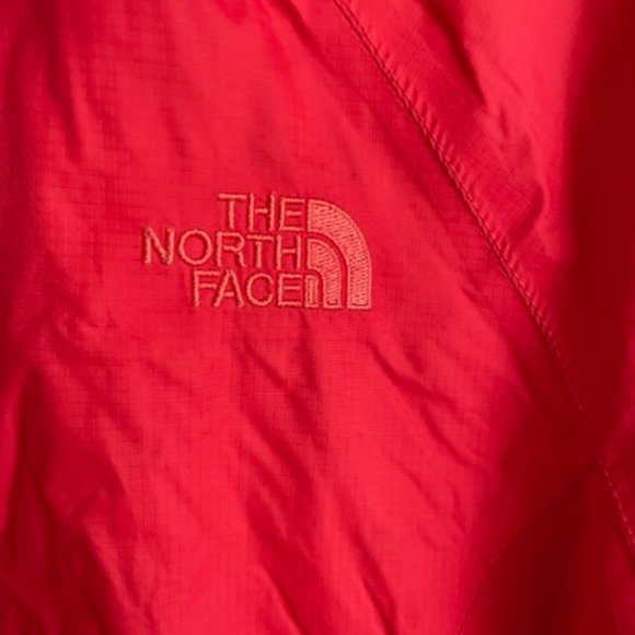 North Face Red Lightweight Windbreaker Jacket - Picture 2 of 5